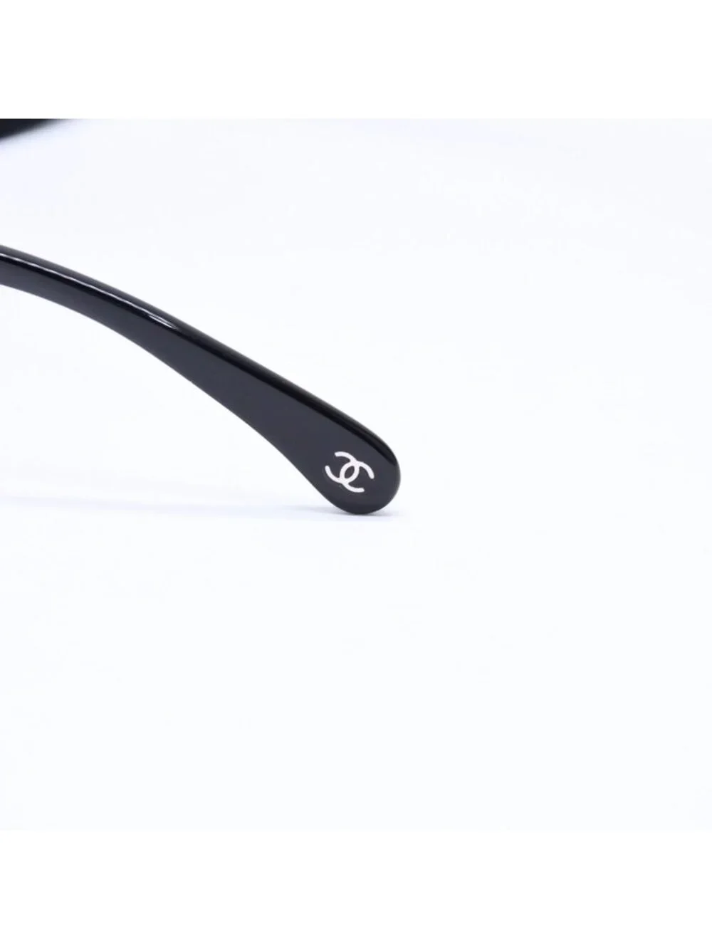 Chanel Sunglasses Eyewear CC Logo Black Hexagon Frame